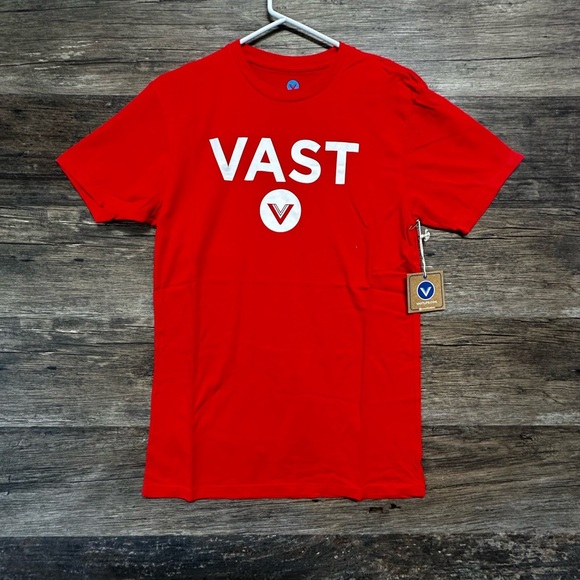 Vast Life Vibrant Red Short Sleeve Tee with Crew Neck - Picture 1 of 5